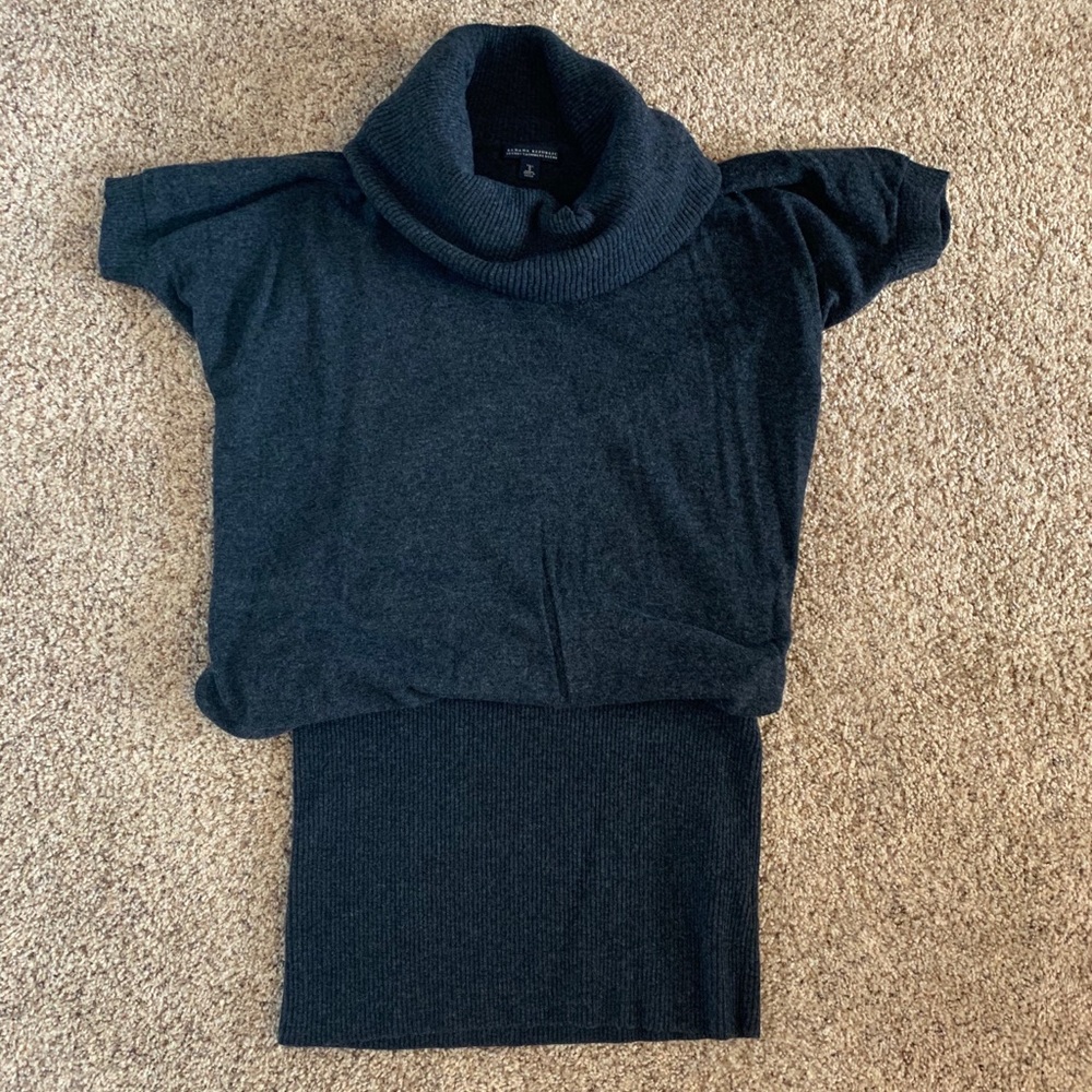 Banana Republic charcoal wool dress size Small